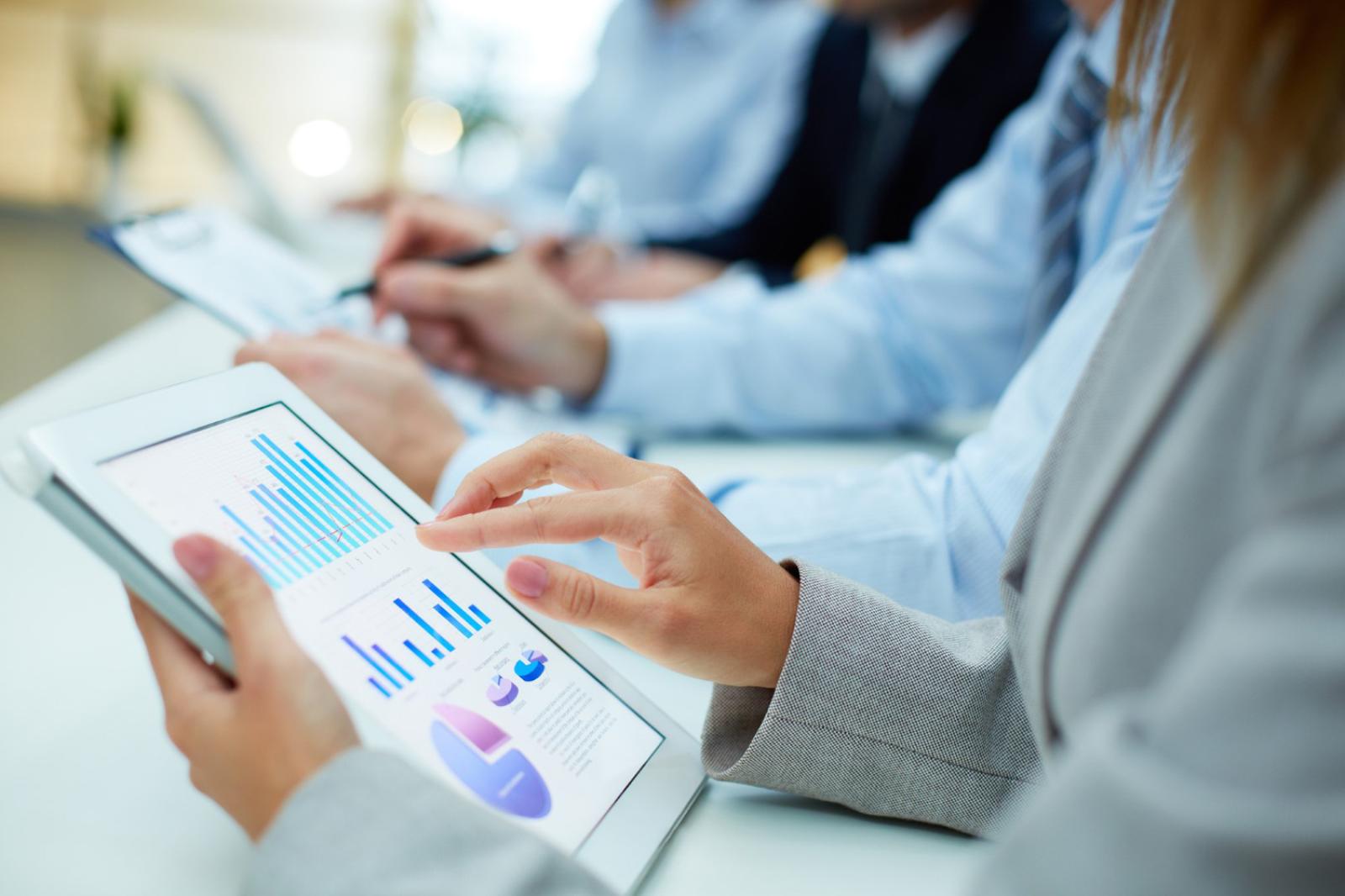 How to complete and manage financial risk assessments